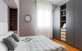 The Best Rent - Spacious One-Bedroom Apartment In Moscova District